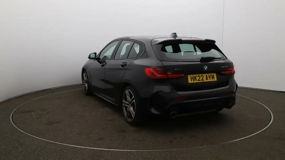 2022-bmw-1-series-20-m135i-xdrive-big-55