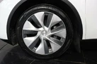 2023-tesla-model-y-e-rwd-small-33