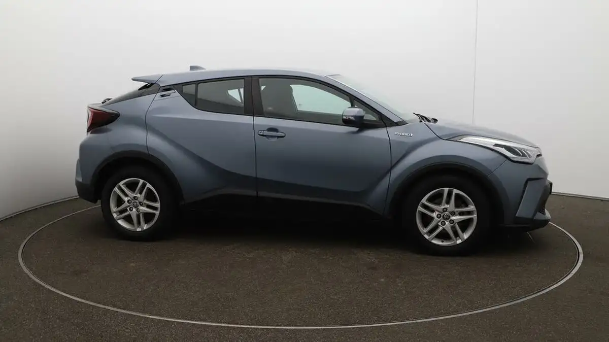 2021-toyota-c-hr-18-vvt-i-icon-big-40