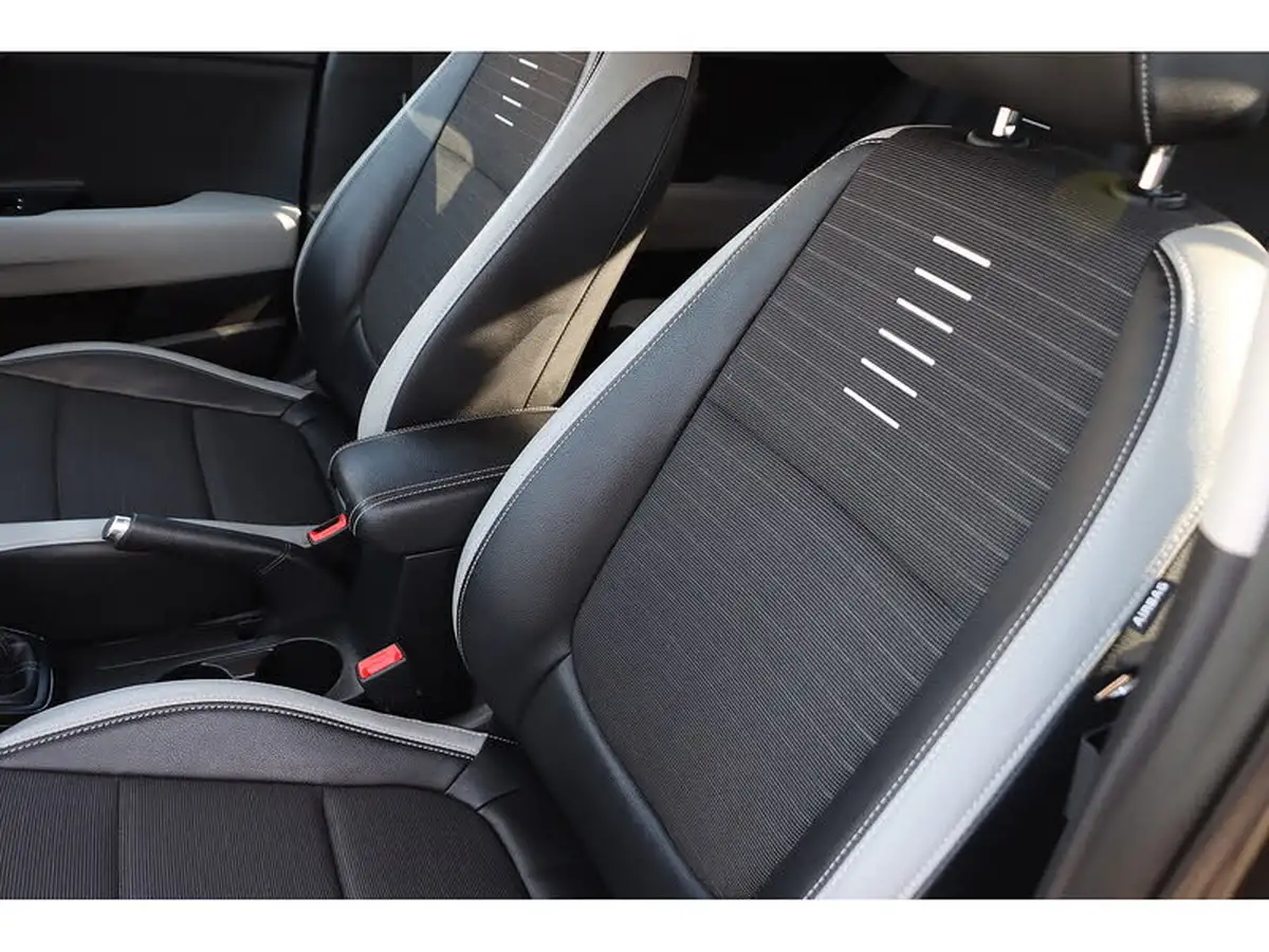 2019-kia-stonic-10-t-gdi-3-big-15