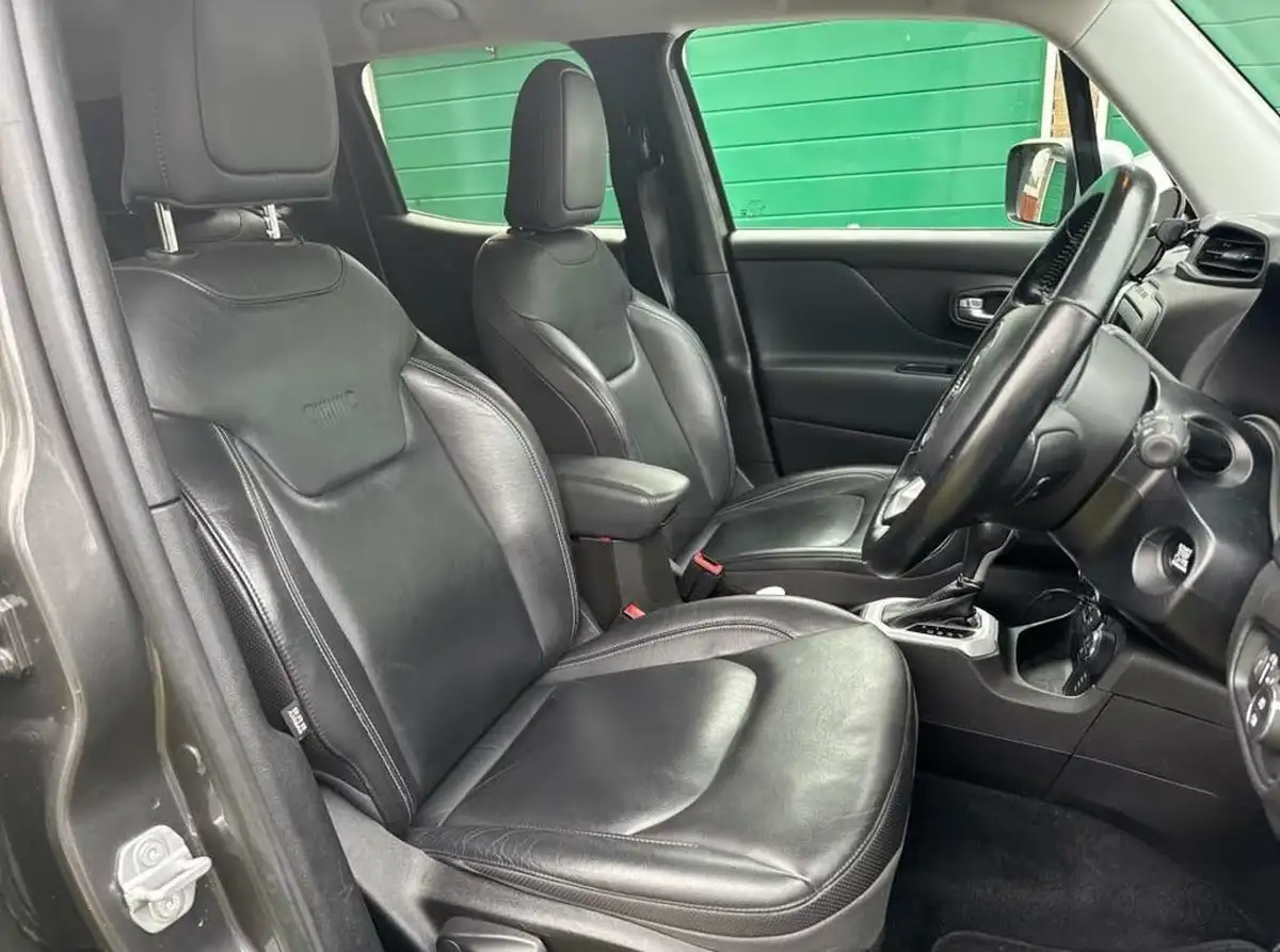 2018-jeep-renegade-20multijet-ii-limited-auto-low-auto-big-3