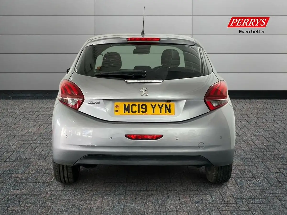 2019-peugeot-208-12-puretech-tech-edition-82bhp-big-3
