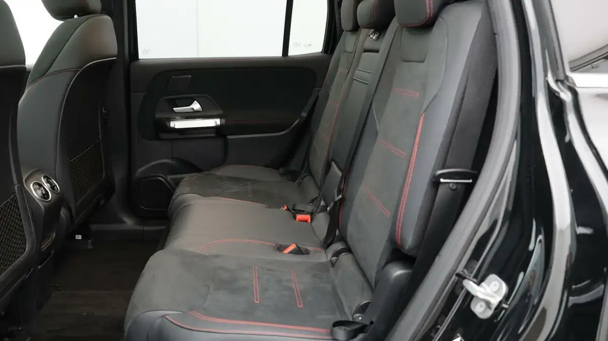 2023-mercedes-benz-eqb-e-350-amg-line-premium-big-16
