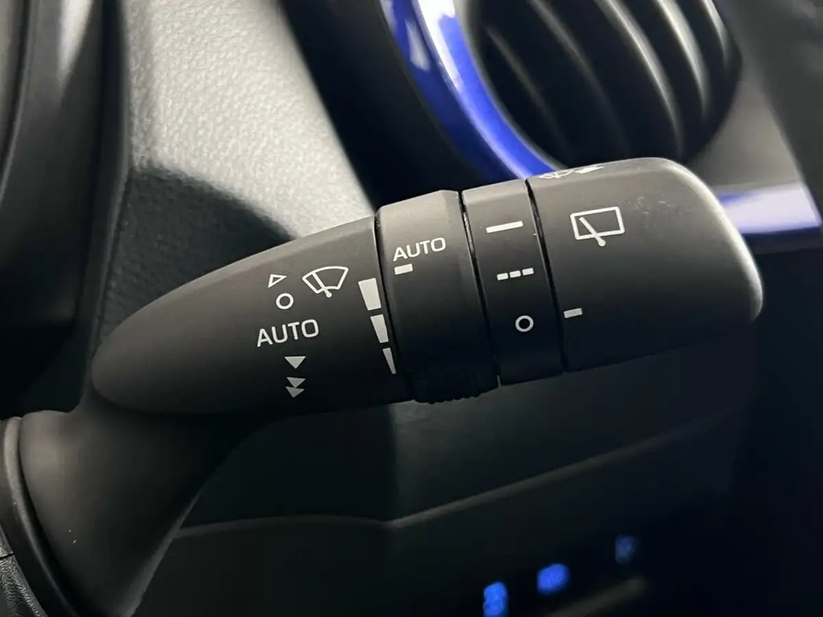 2022-toyota-aygo-x-10-vvt-i-edge-big-17