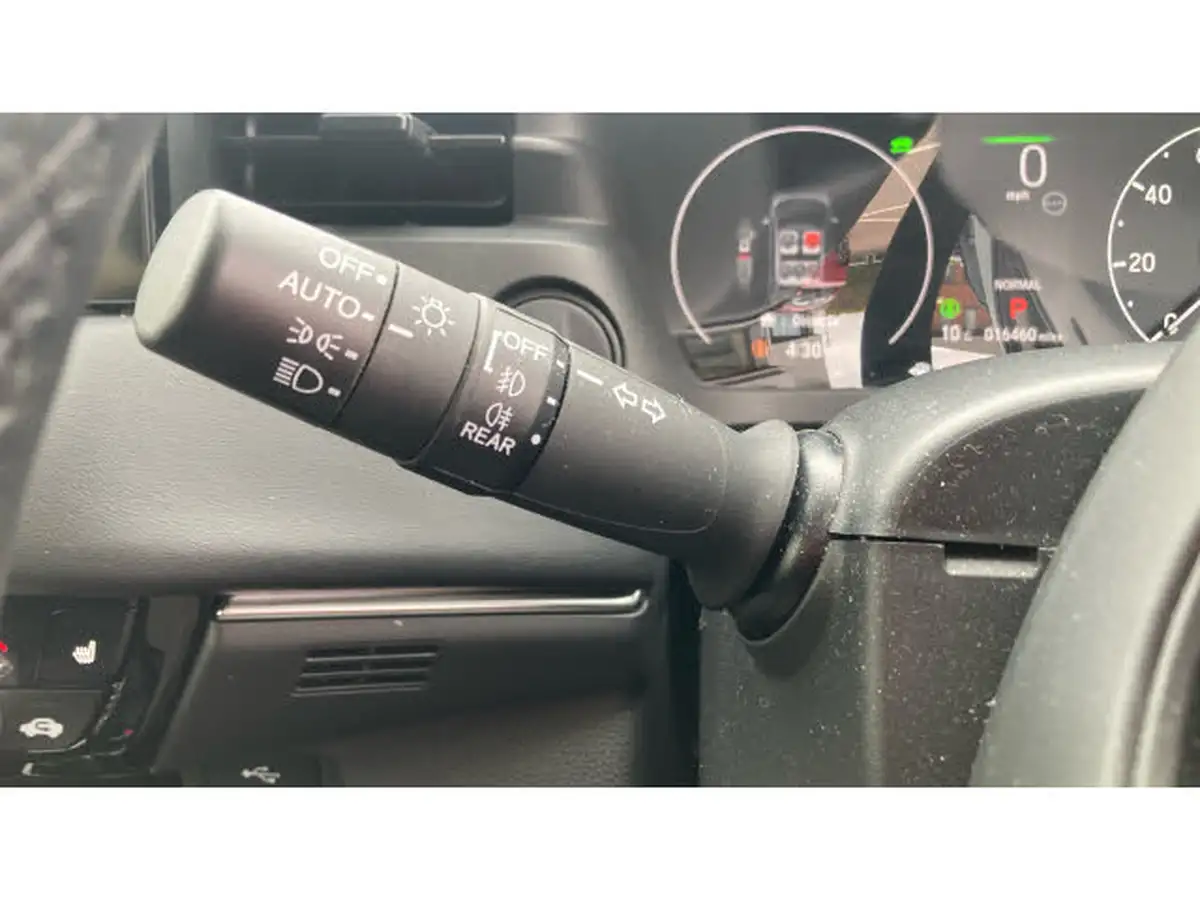 2022-honda-hr-v-15-i-mmd-advance-big-21