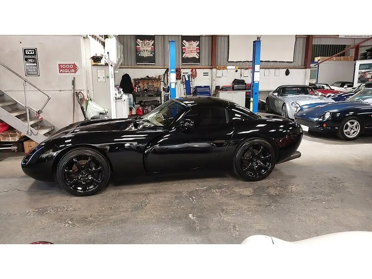 2001-tvr-tuscan-big-11