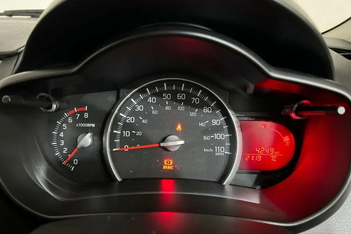 2019-suzuki-celerio-10-sz3-dualjet-big-10