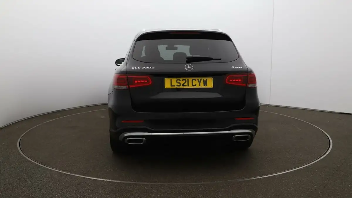 2021-mercedes-benz-glc-class-20d-glc220d-amg-line-station-wagon-5d-1950cc-4matic-plus-big-50
