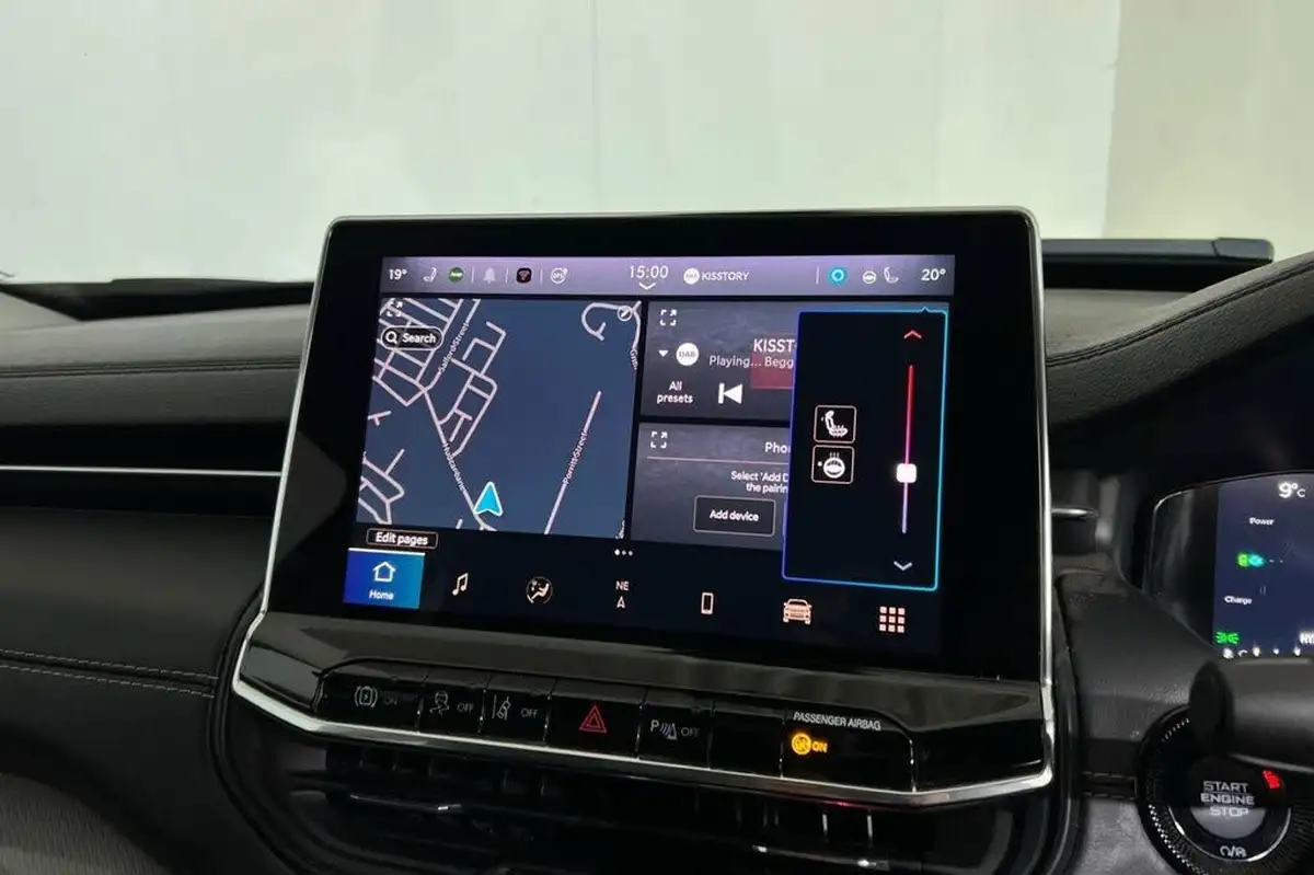 2023-jeep-compass-13-gse-s-big-30