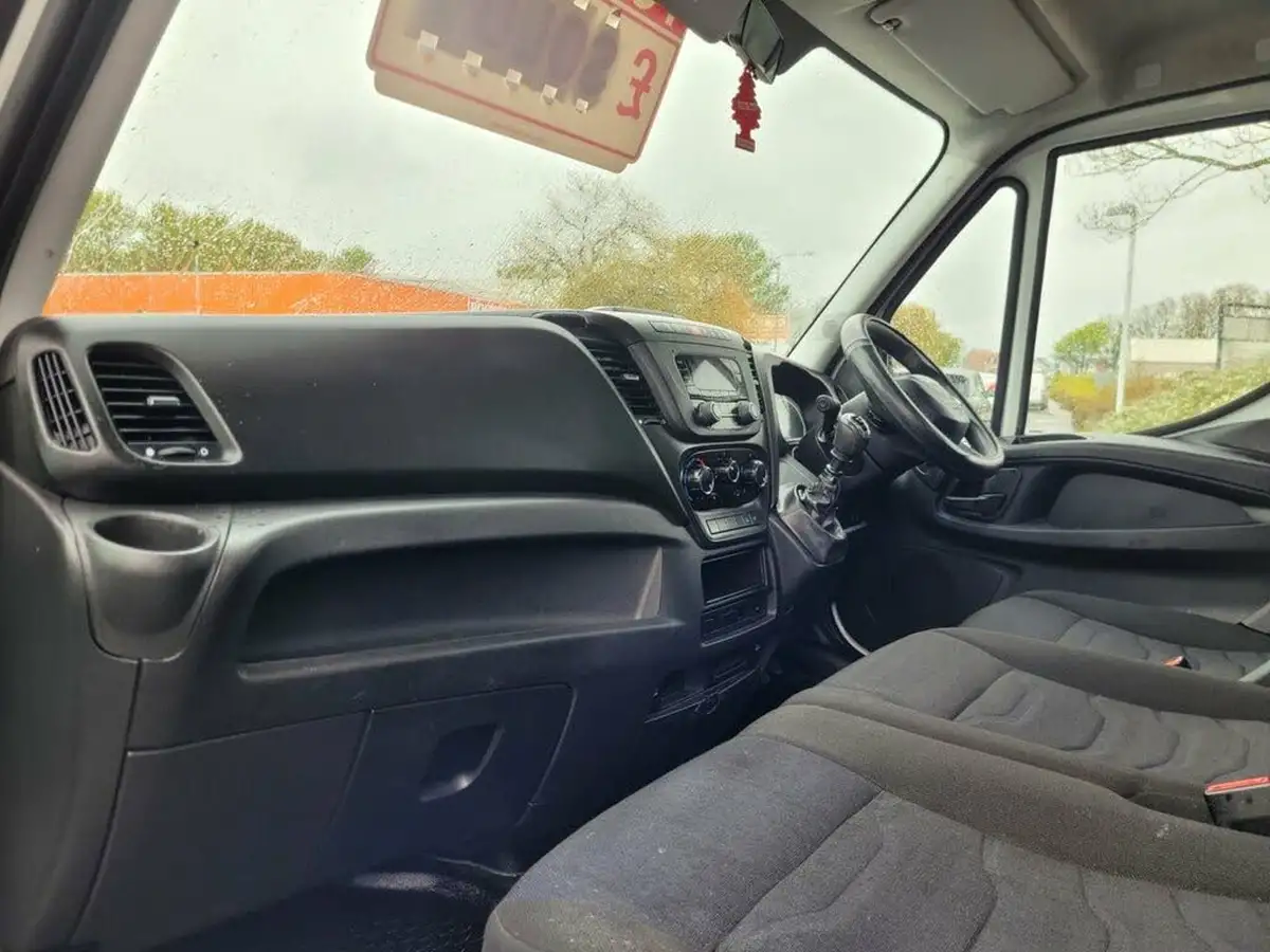 2021-iveco-daily-35c-class-23td-35c14-business-3000mm-136pseu6dt-3000-big-8