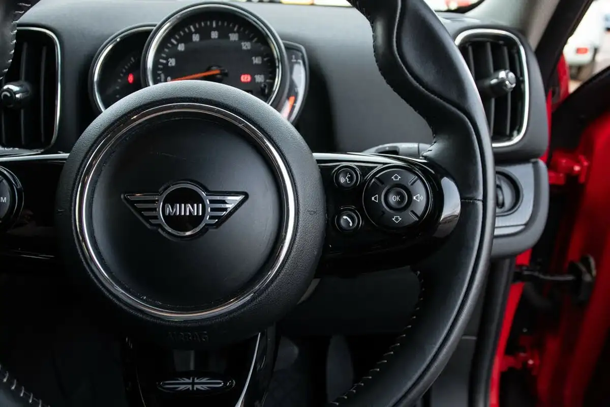 2019-mini-countryman-15-cooper-s-e-phev-exclusive-big-19