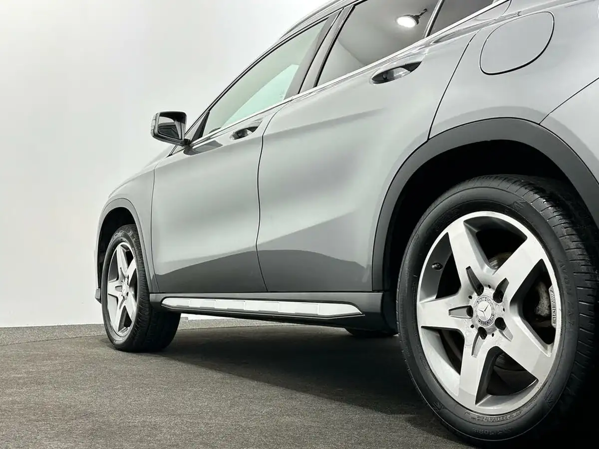 2015-mercedes-benz-gla-class-21d-gla-200d-amg-line-ss-big-45