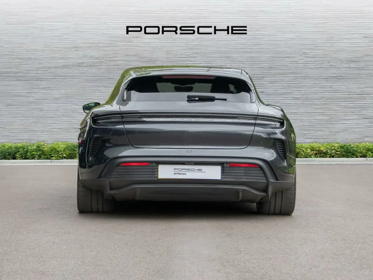 2024-porsche-taycan-e-turbo-sport-turismo-884ps-big-76