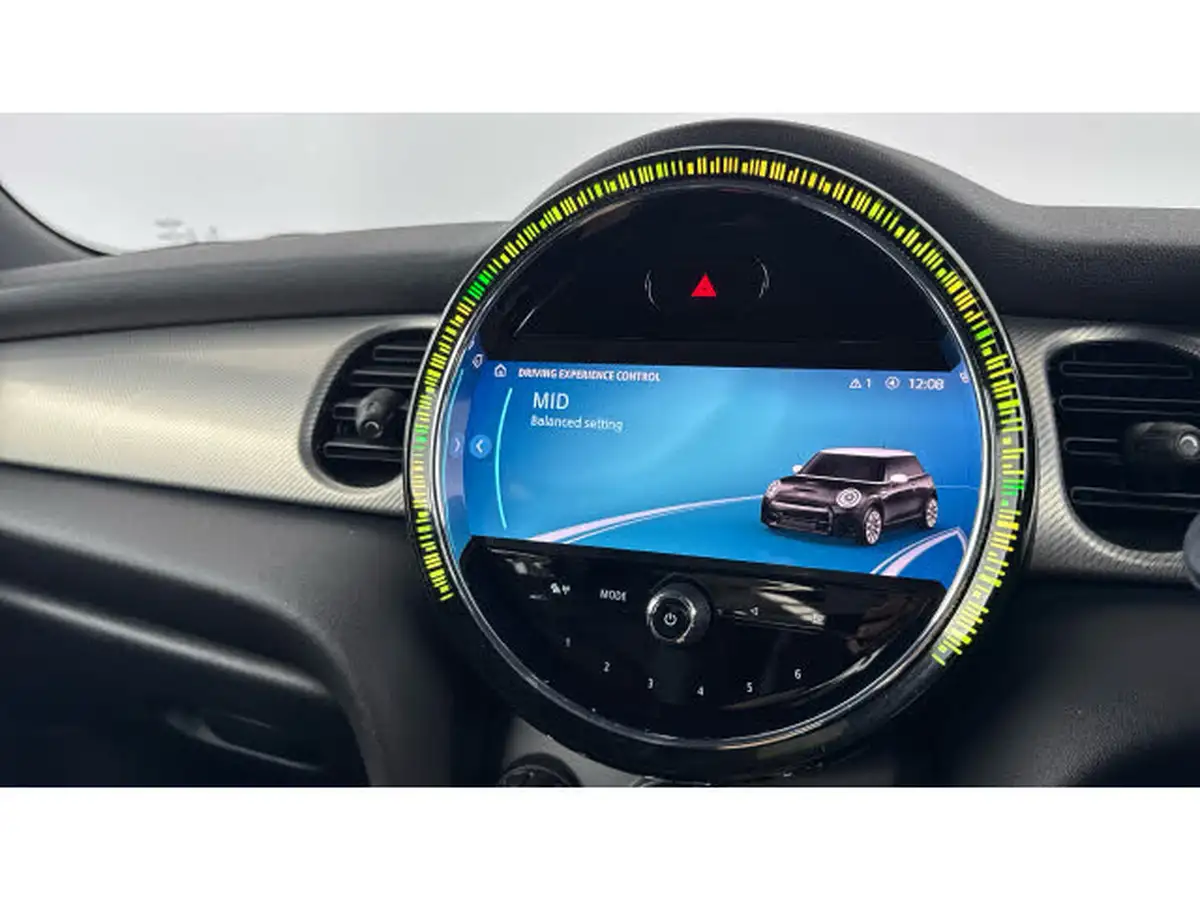 2021-mini-cooper-15-cooper-exclusive-hatchback-3d-big-37