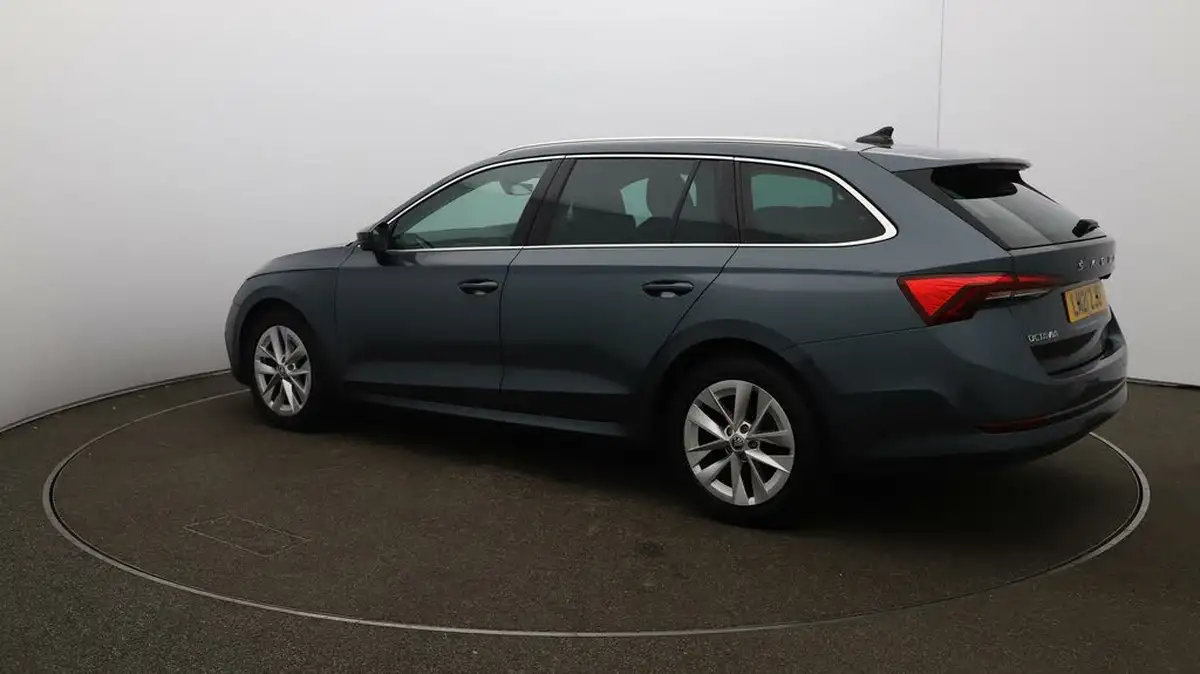2021-skoda-octavia-15-tsi-se-l-estate-big-26