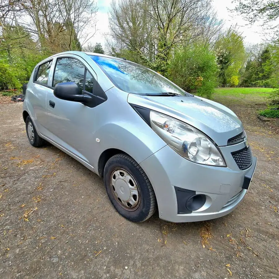 2012-chevrolet-spark-10-big-11