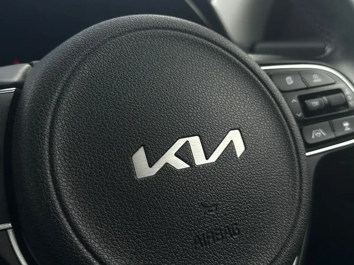 2022-kia-niro-16-gdi-2-139bhp-156kwh-big-33