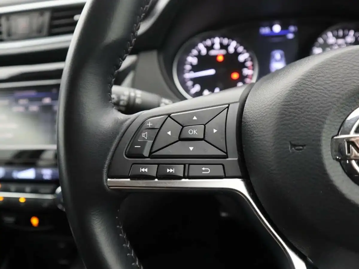2020-nissan-qashqai-13-dig-t-acenta-premium-160ps-dct-big-18