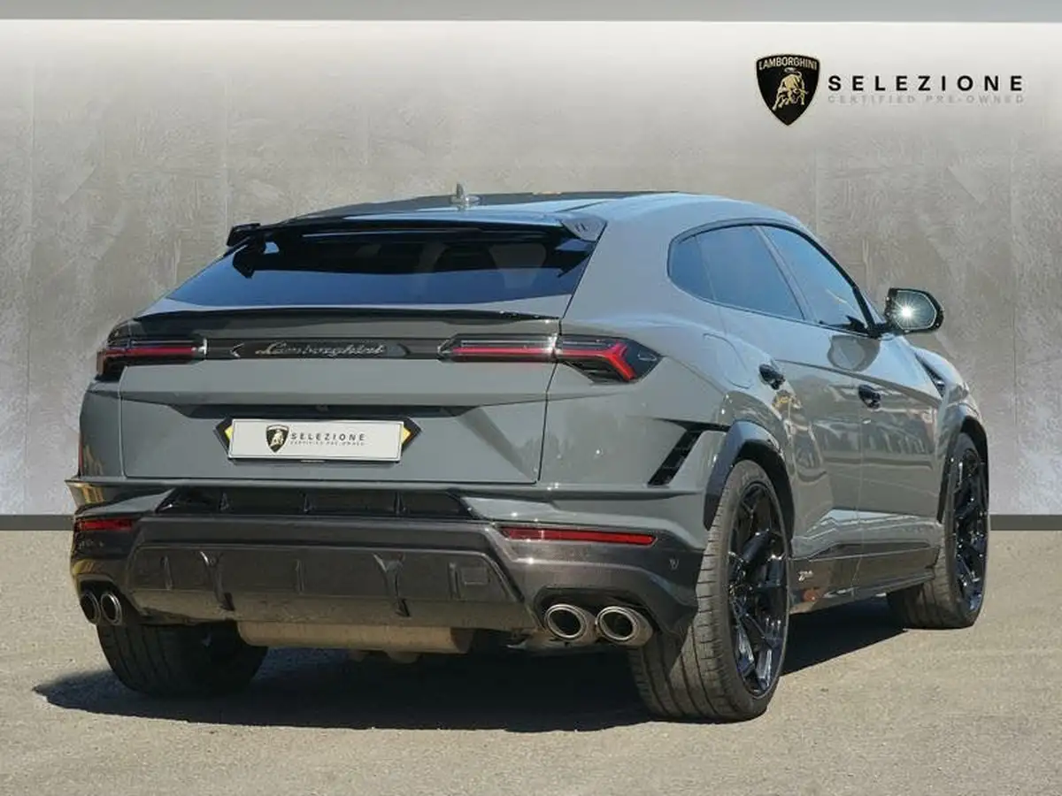 2024-lamborghini-urus-40-no-trim-big-1