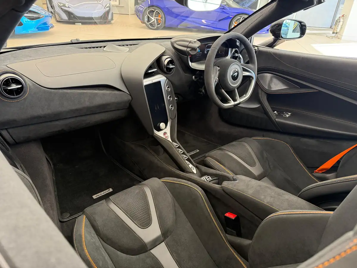 2024-mclaren-750s-40-spider-big-17