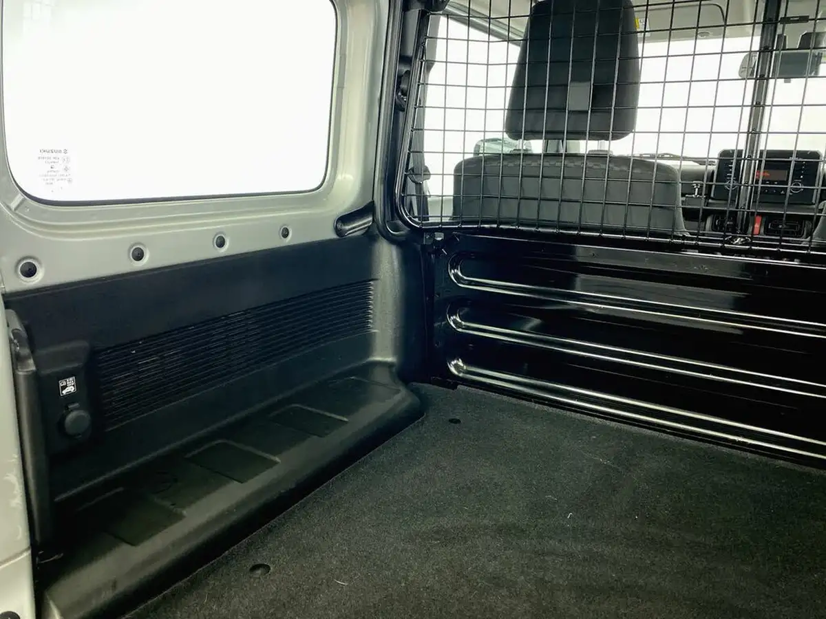 2021-suzuki-jimny-15-light-commercial-allgrip-big-25