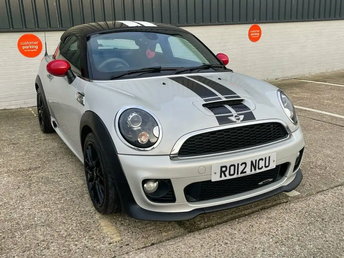 2012-mini-cooper-16-john-cooper-works-chili-coupe-3d-big-72