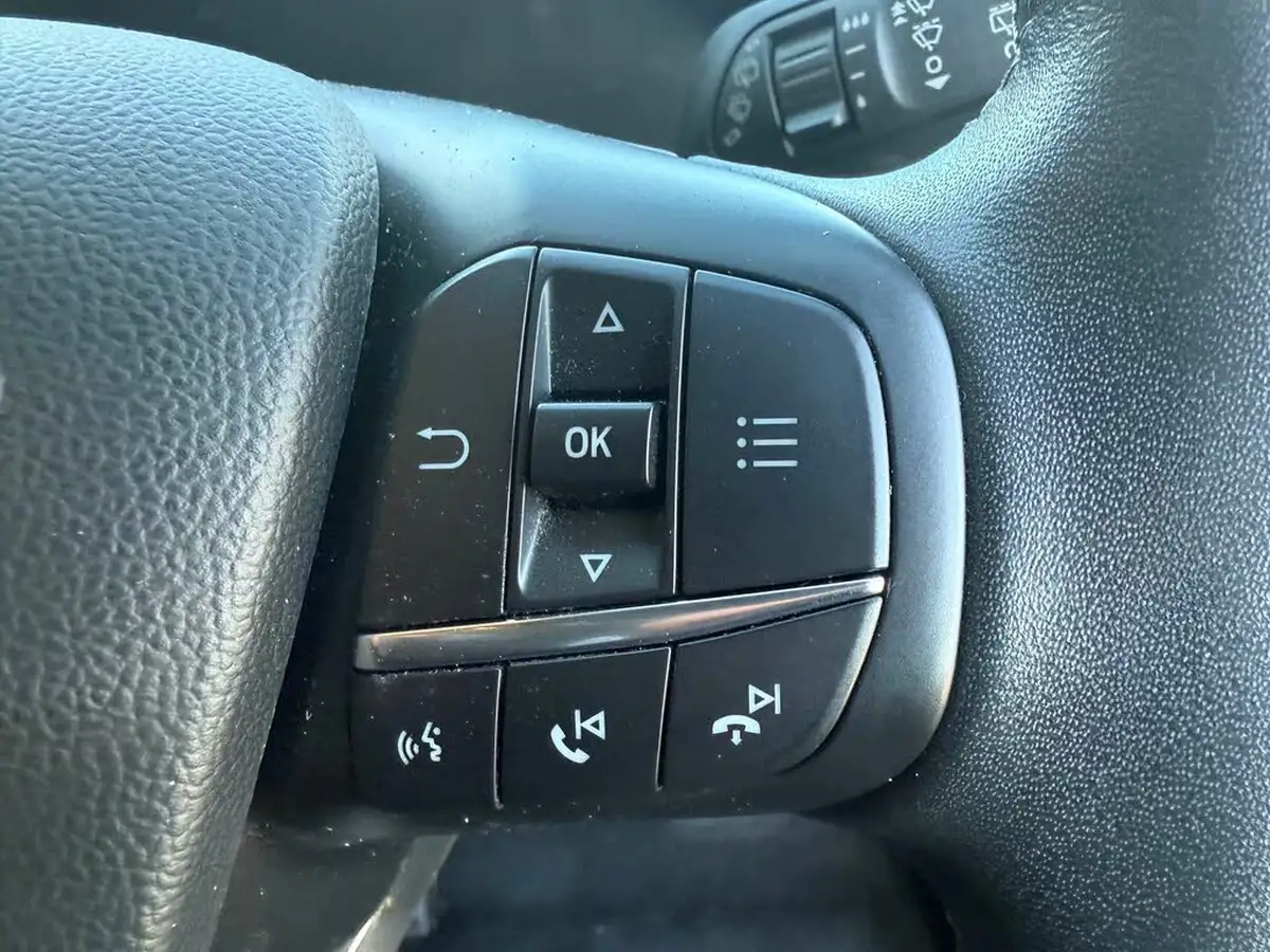 2020-ford-focus-10t-titanium-x-edition-125ps-hybrid-mhev-estate-big-17