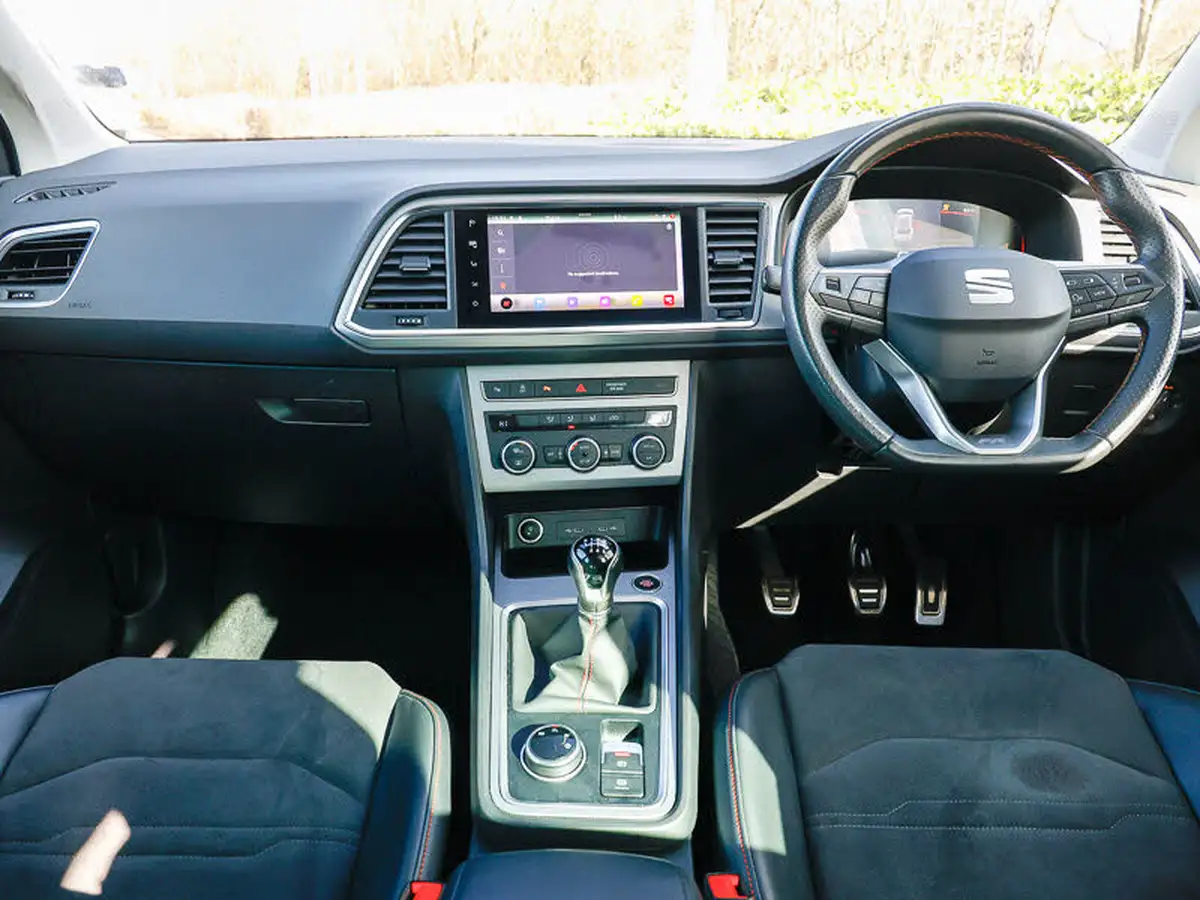2024-seat-ateca-15-ecotsi-fr-big-2