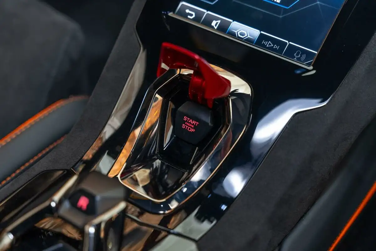 2023-lamborghini-huracan-52-tecnica-big-19