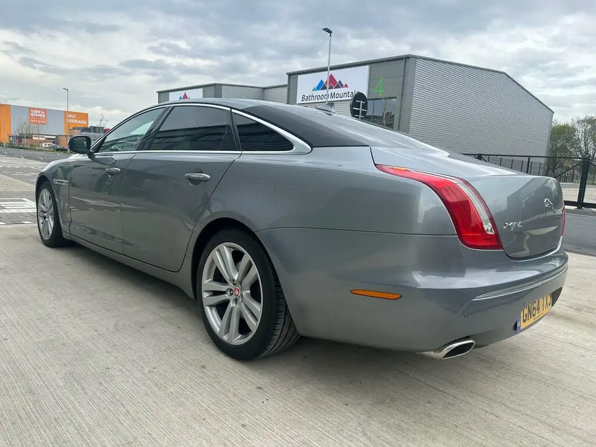 2014-jaguar-xj-series-30td-xj-premium-luxury-lwb-big-7