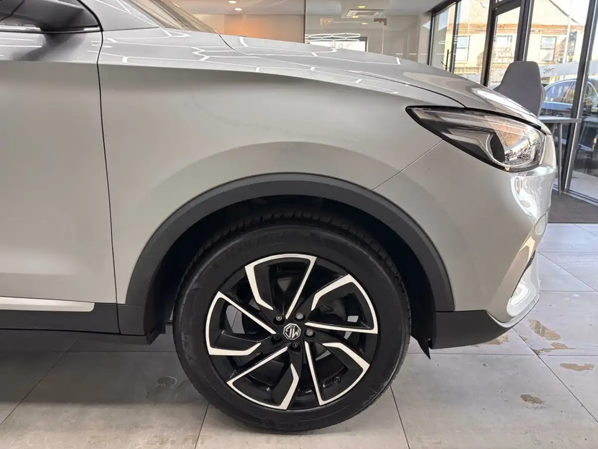 2021-mg-zs-suv-10t-gdi-exclusive-big-26