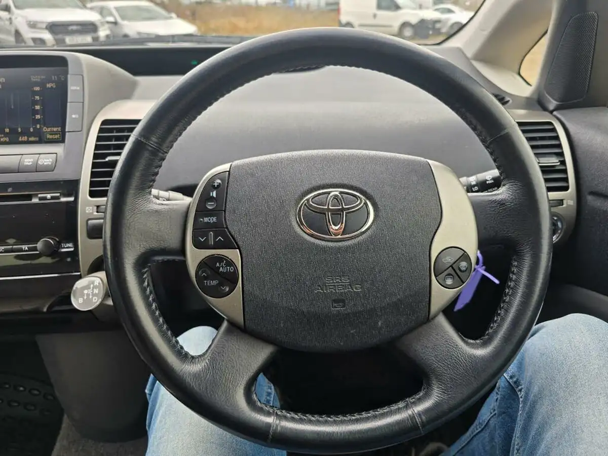 2007-toyota-prius-15-vvt-i-t3-big-38