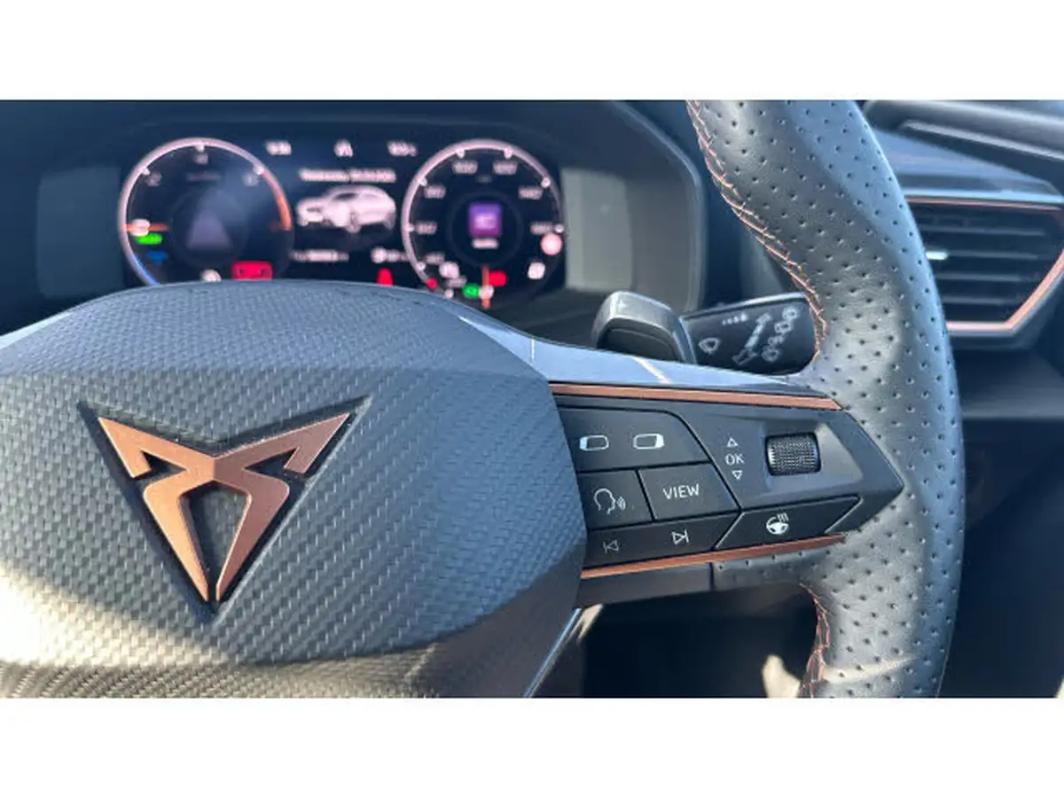 2024-cupra-formentor-14-e-hybrid-v2-big-17