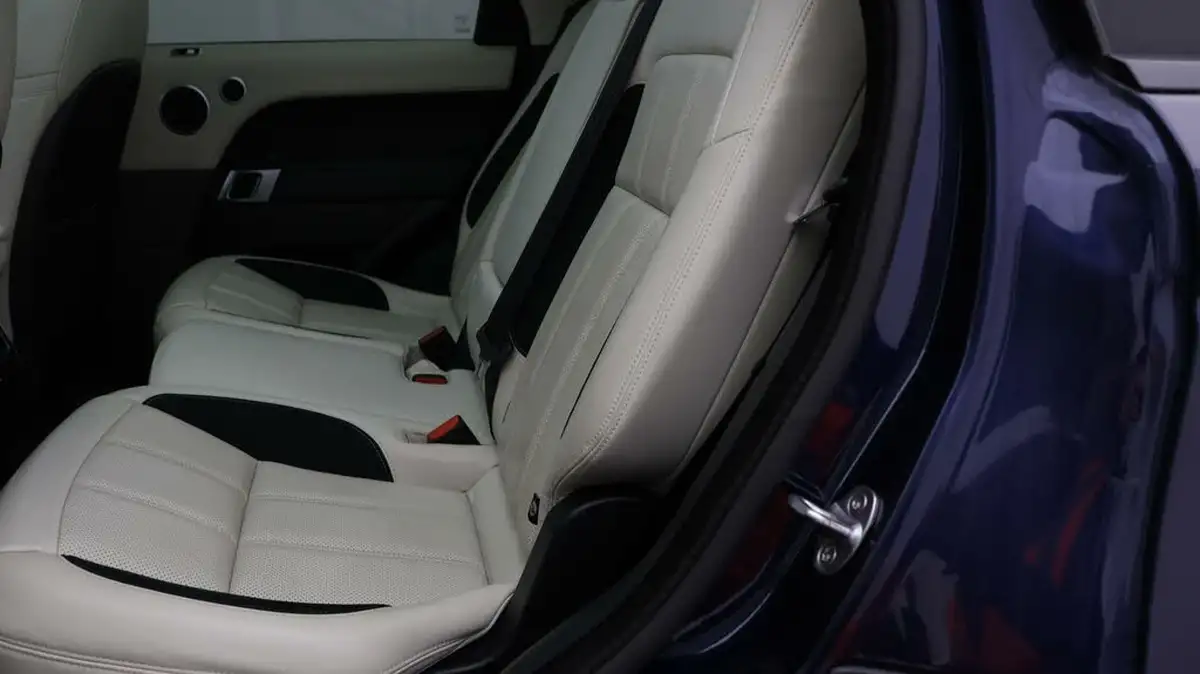 2021-land-rover-range-rover-sport-20-p400e-hse-dynamic-big-15