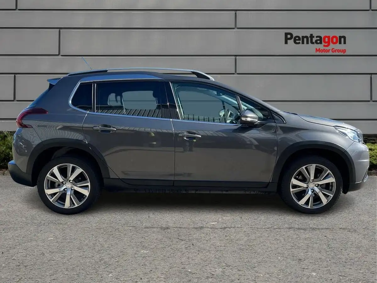 2019-peugeot-2008-suv-12-puretech-allure-premium-82bhp-big-10