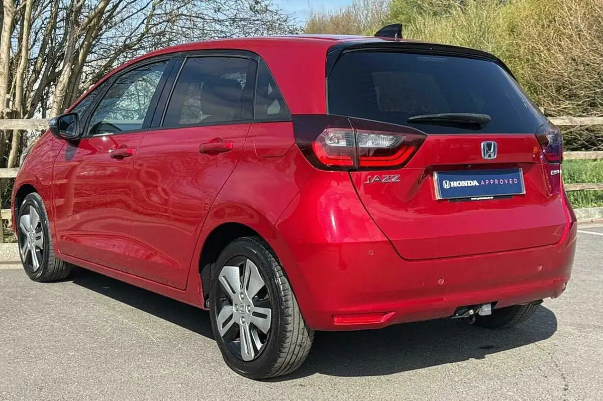 2020-honda-jazz-15-i-mmd-ex-big-2