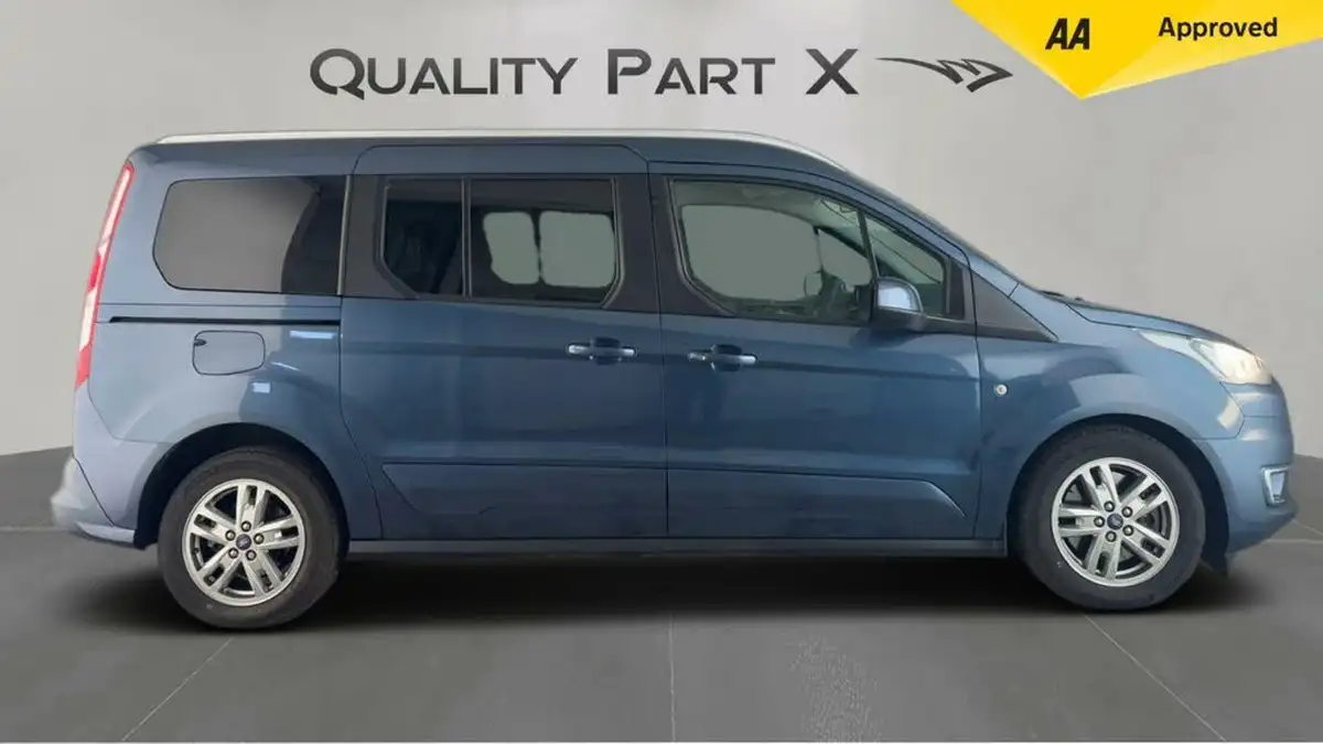 2020-ford-grand-tourneo-connect-15-titanium-powershift-big-1