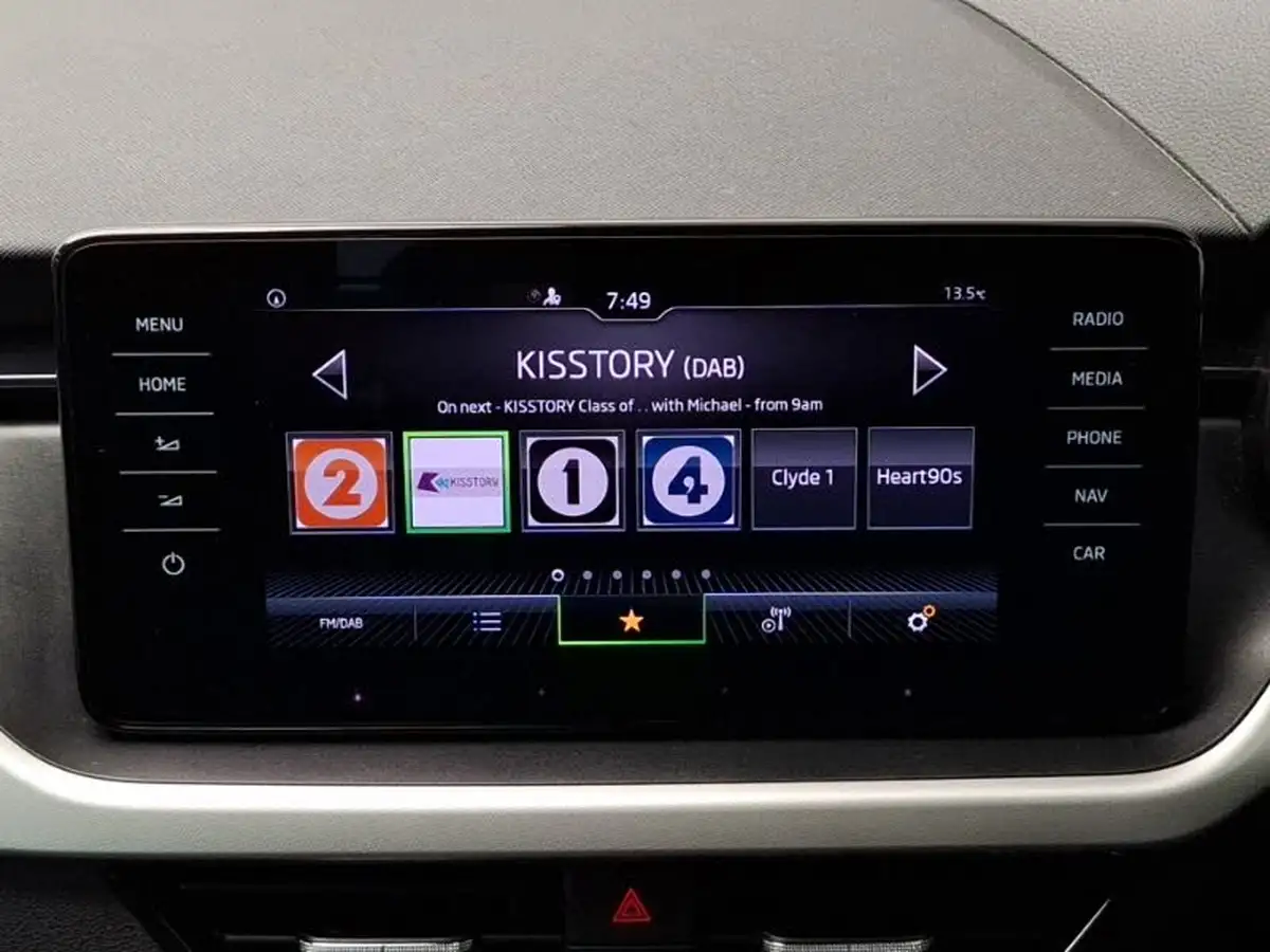 2020-skoda-kamiq-10-tsi-se-l-116ps-big-9