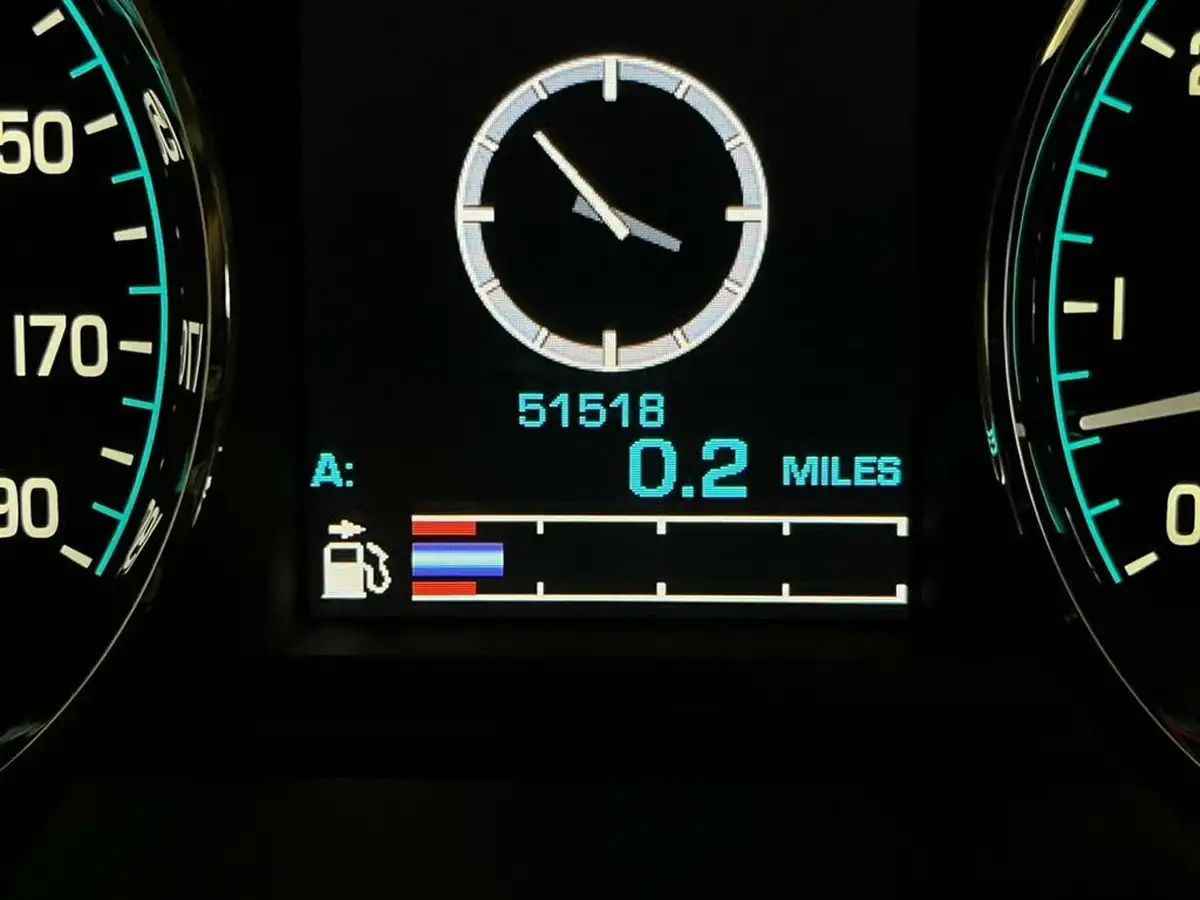 2013-jaguar-xk-50-portfolio-coupe-big-43