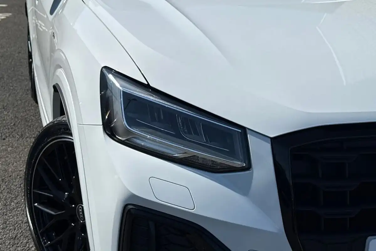2021-audi-q2-15-35-tfsi-black-edition-big-7