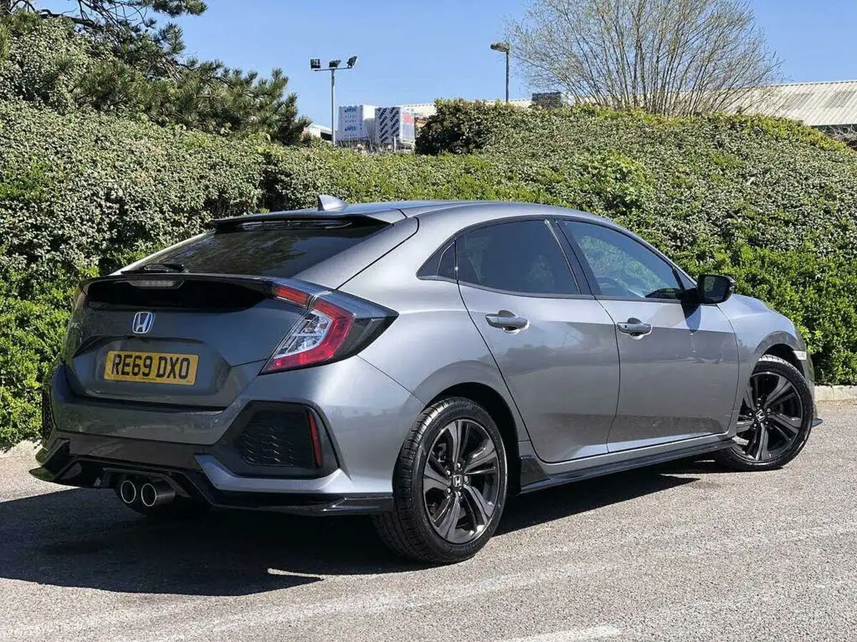 2019-honda-civic-15-vtec-turbo-sport-ss-big-11