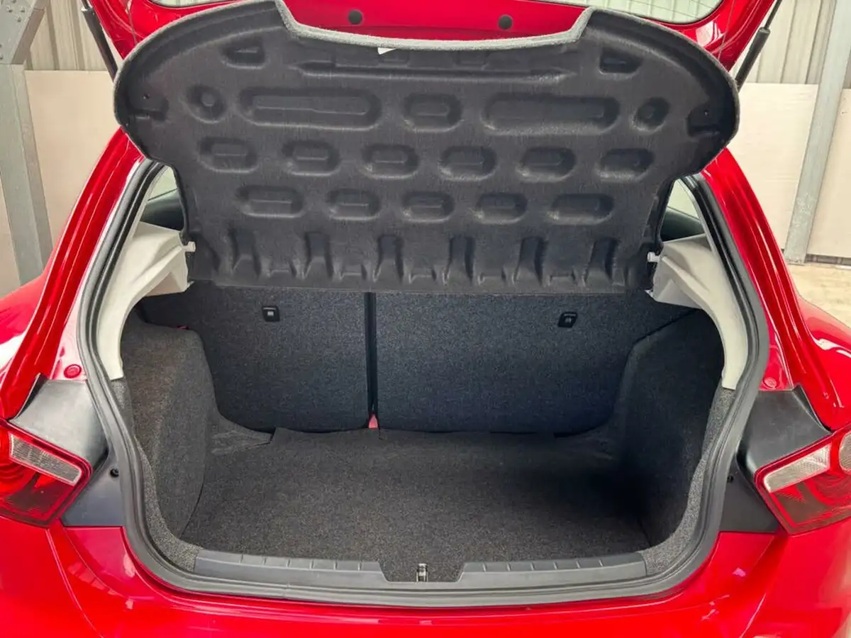 2015-seat-ibiza-12-i-tech-sportcoupe-3d-big-12
