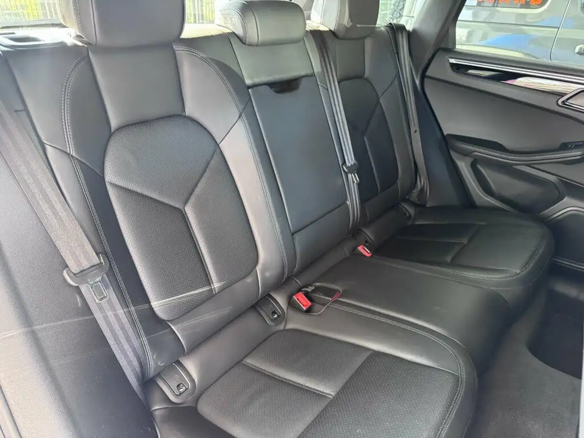 2019-porsche-macan-30-v6-s-big-15