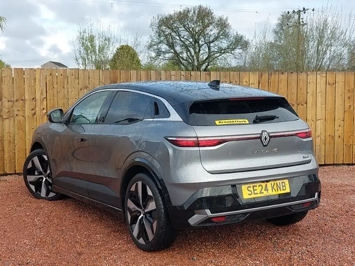 2024-renault-megane-e-tech-e-techno-e-tech-comfort-range-big-1