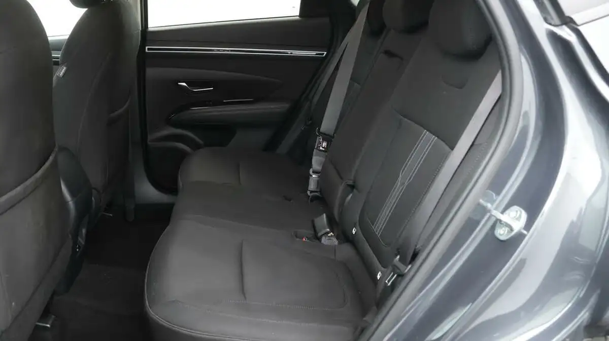 2022-hyundai-tucson-16-t-gdi-premium-150ps-big-16