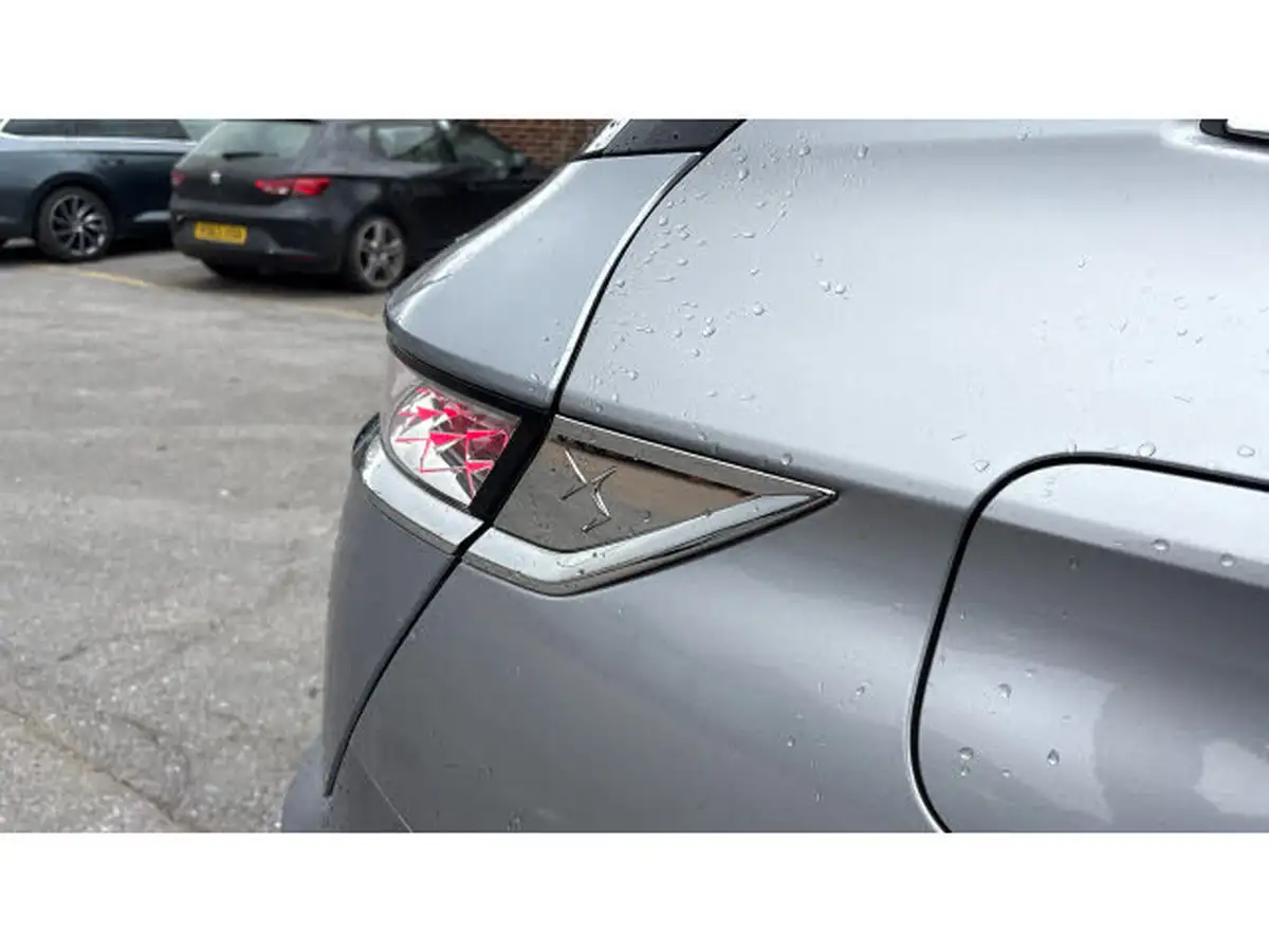 2019-ds-ds-7-crossback-16-puretech-prestige-225ps-big-32