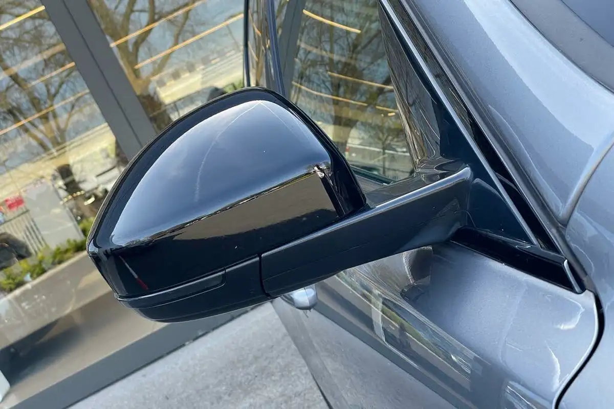 2022-jaguar-f-pace-20-d200-r-dynamic-black-big-55