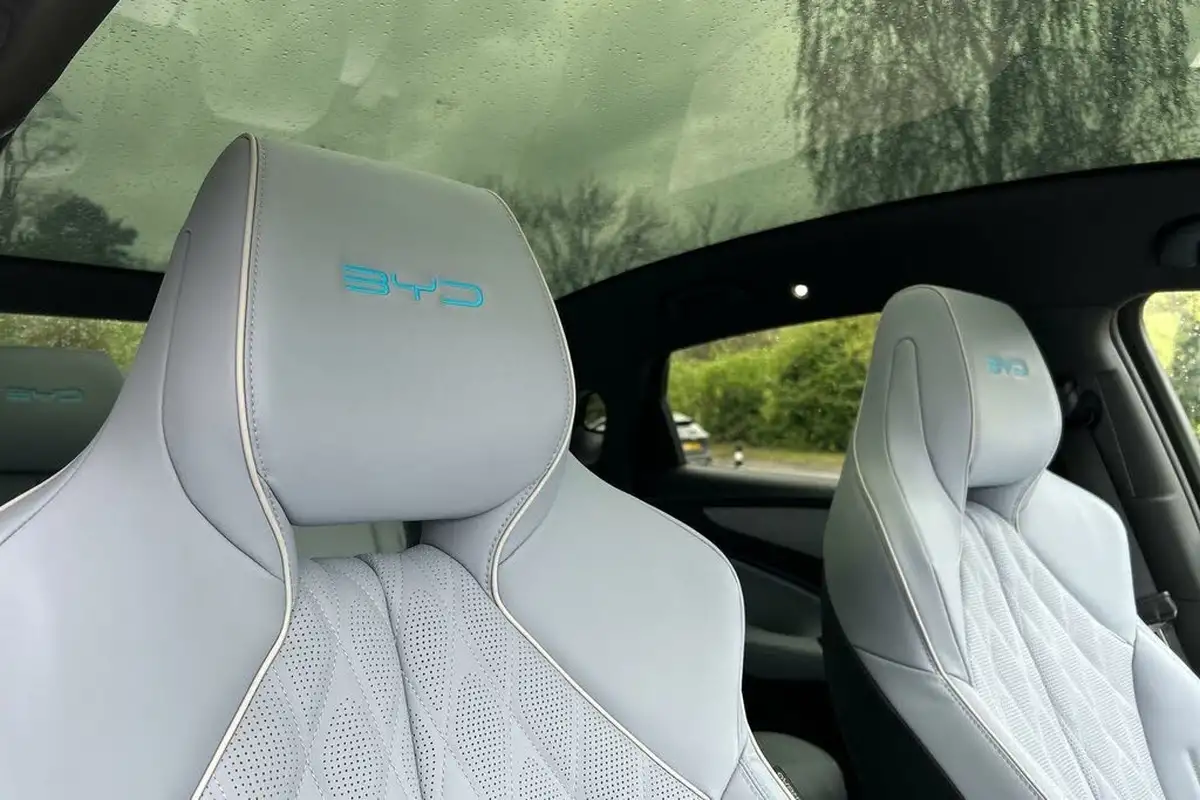 2024-byd-seal-e-design-big-22