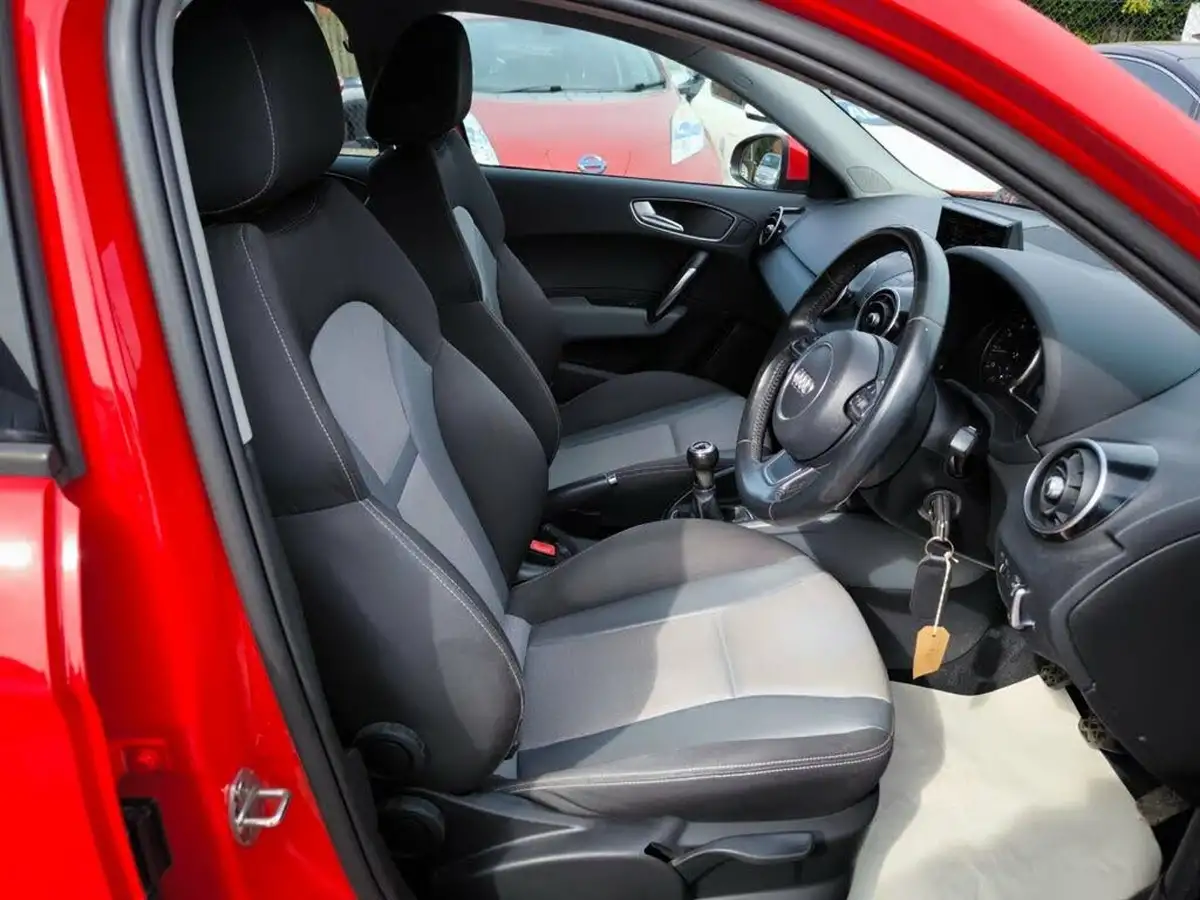 2015-audi-a1-14-125ps-ss-sportback-5d-1395cc-big-12