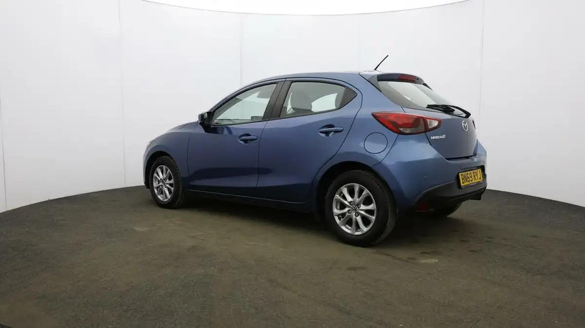 2019-mazda-mazda2-15-se-l-nav-big-4